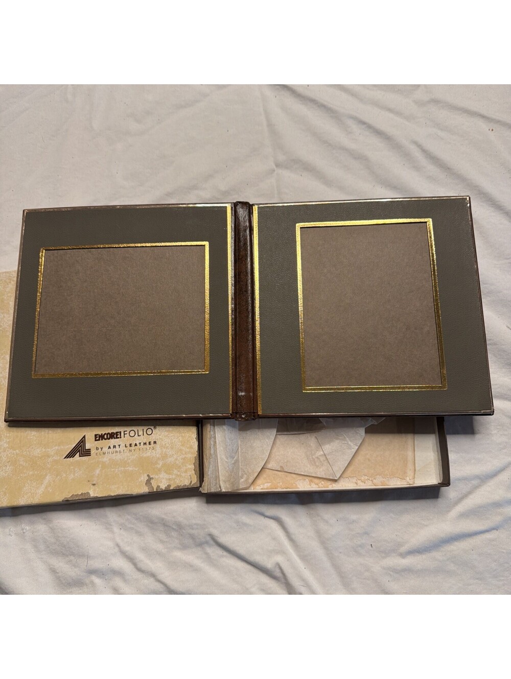 Encore! Folio By Art Leather Photo Holder Vintage-  Clean In Box- #365